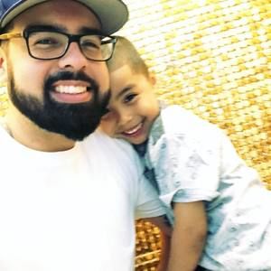 Meet your Posher, Luis